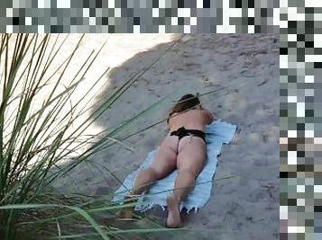 My Boyfriend is a Cuckold! I Sucked off a Stranger on the beach with a Facial Cumshot!
