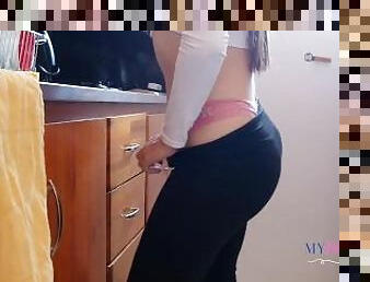 DRY HUMP IN BLACK LEGGINGS PERFECT ASS