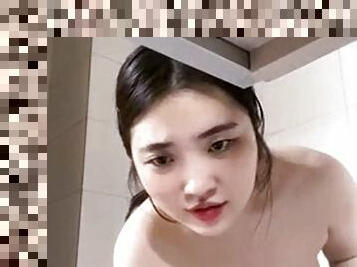 asia, mastubasi, orgasme, handjob-seks-dengan-tangan-wanita-pada-penis-laki-laki