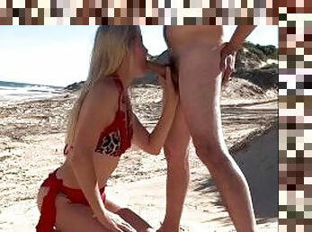 Aussie beach milf blowjob and cumshot with a view