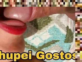 Chupei o pau dele, e fiz gozar muito gostoso.