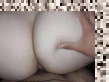 Glowing Pawg Let's Hubbie Play With Her Phat Ass Close Up