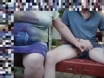 masturbation, maman-et-garçon, vieux, public, amateur, mature, ejaculation-sur-le-corps, milf, maman, branlette