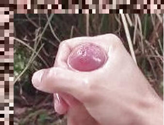 Outdoors masturbation ¡Huge cumshot and precum play!