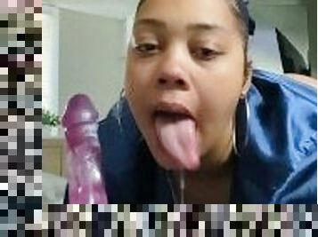 10.5 inch dildo makes my pussy queef when I Deepthroat and gag ???? FULL VIDEO ON OF @LOVELYY.E