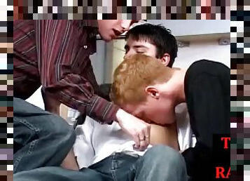 College twinks fuck each other bareback in threesome