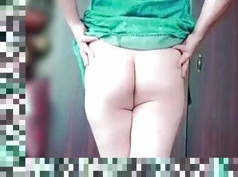 Cute Green Ladyboy Hot Blonde BBW Sissy Femboy Crossdresser Amateur Cosplay Model